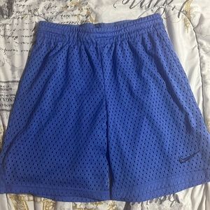 Nike dri-fit girls blue basketball shorts
